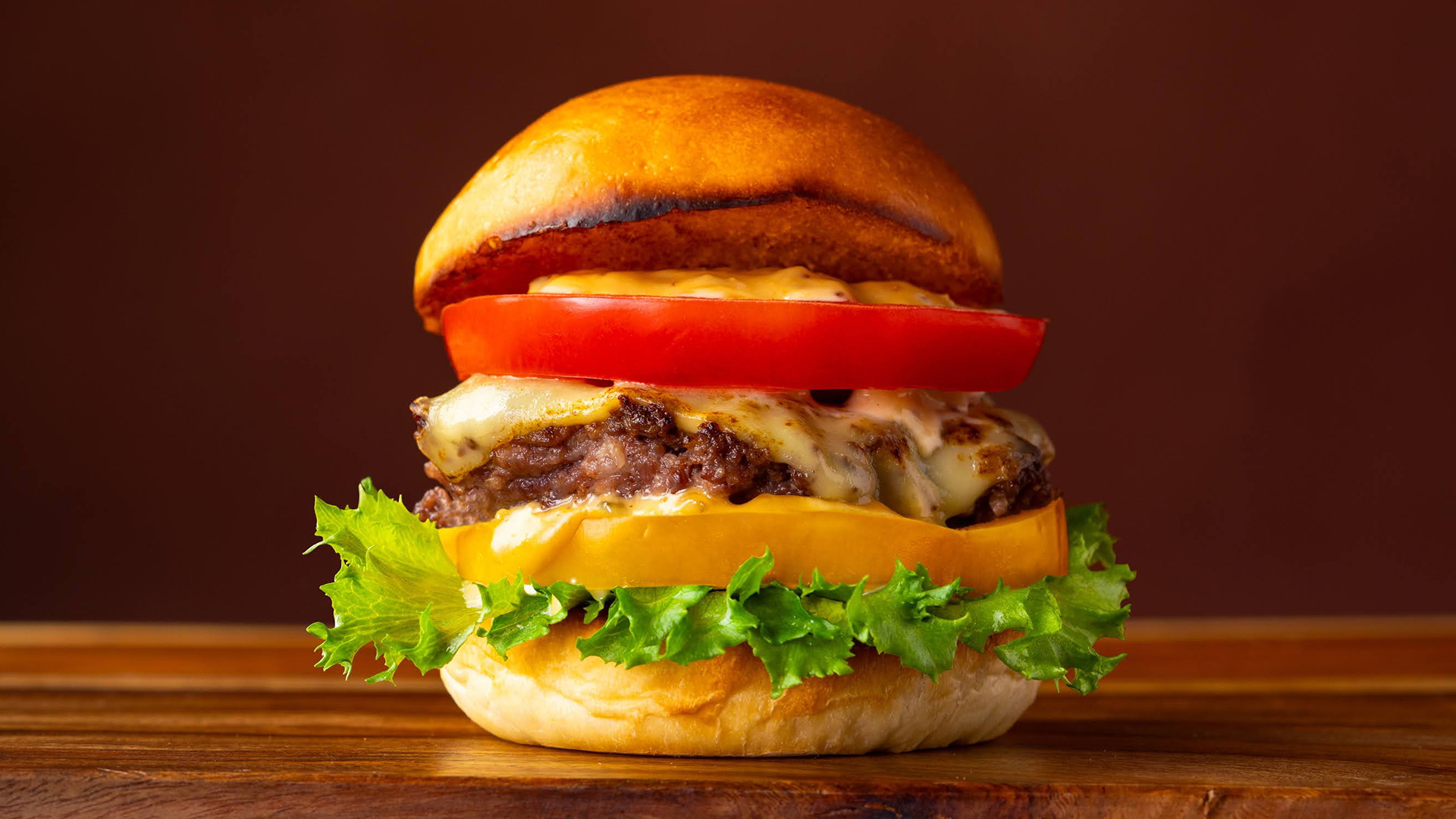 Sendai Beef HUNDRED BURGER 仙台牛ハンドレッドバーガー